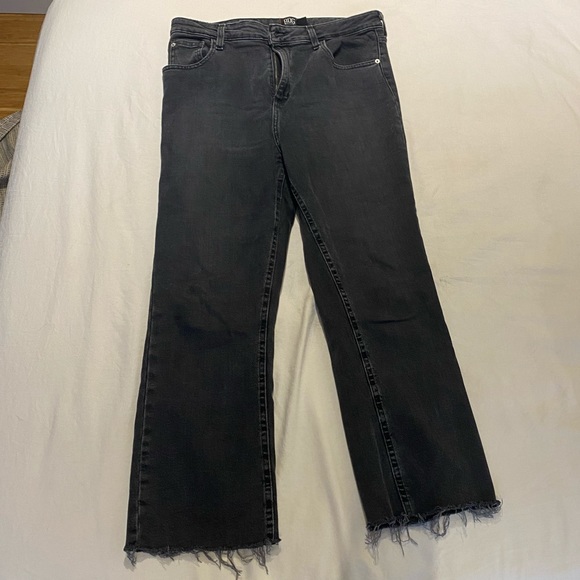 BDG kick flare crop jean - Picture 3 of 7